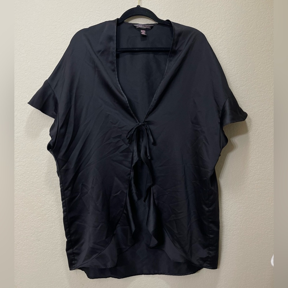 VS satin short sleeve robe